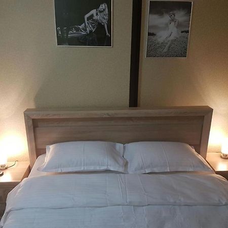 Rez Suites Iasi Exteriér fotografie
